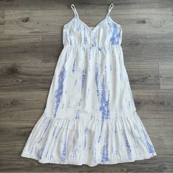 RAILS Delilah Midi Dress Cloud Tie Dye White & Blue Ruffle Hem Small *Tiny Flaw! - Picture 3 of 12